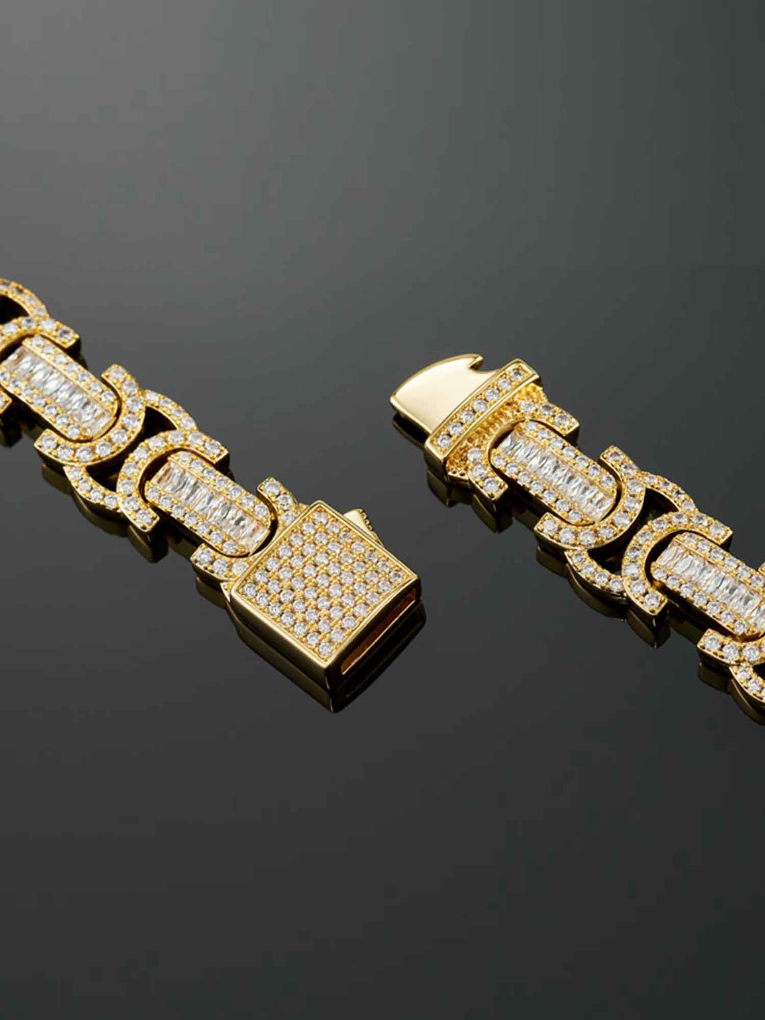 12mm Byzantine Link Chain in Yellow Gold - Image 3