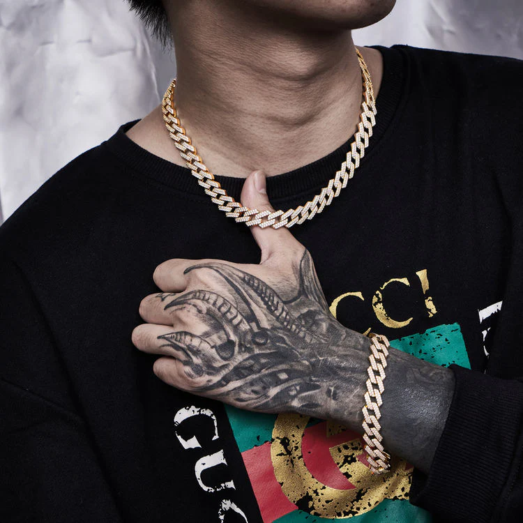 12mm Prong Cuban Link Chain in Yellow Gold - Image 5